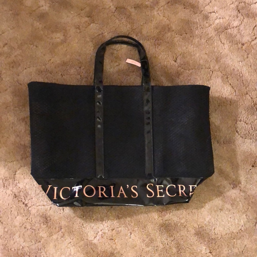 VICTORIA’S SECRET TOTE